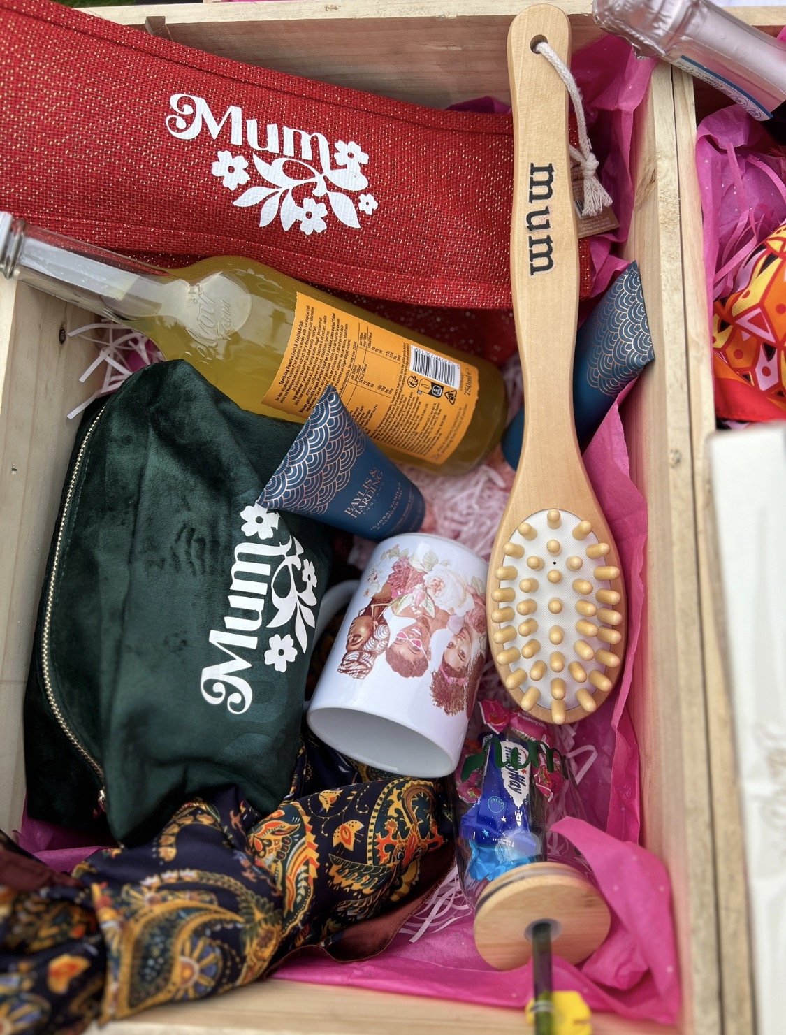 Personalised Mum crate hamper